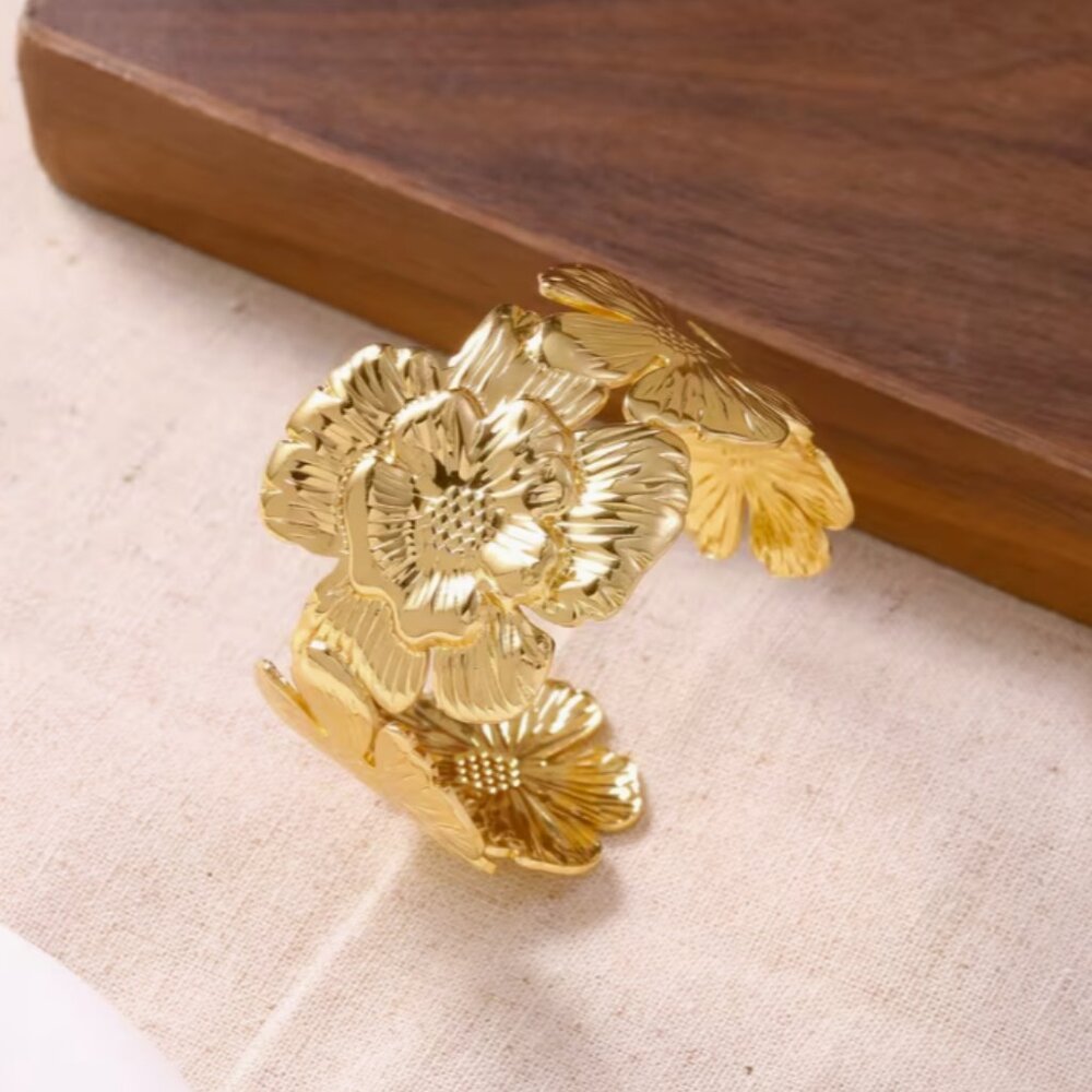 304 Stainless Steel Vintage Floral Bracelet Flower Cuff w/Blooming Botanical